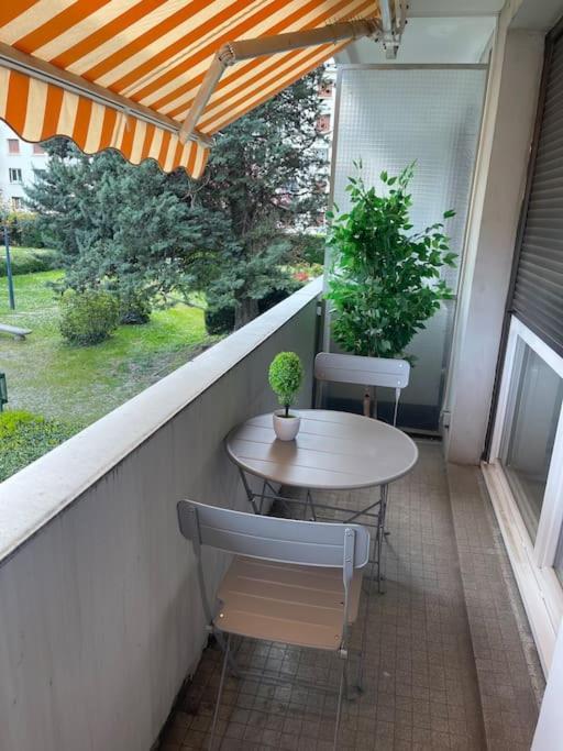 Appartement Entier Climatise - Parking Prive Saint-Martin-dʼHères Extérieur photo